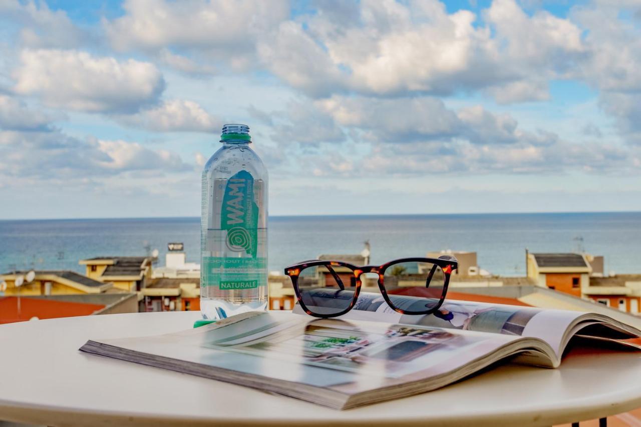 Seaview Rooms In The Center By Wonderful Italy Чефалу Екстериор снимка